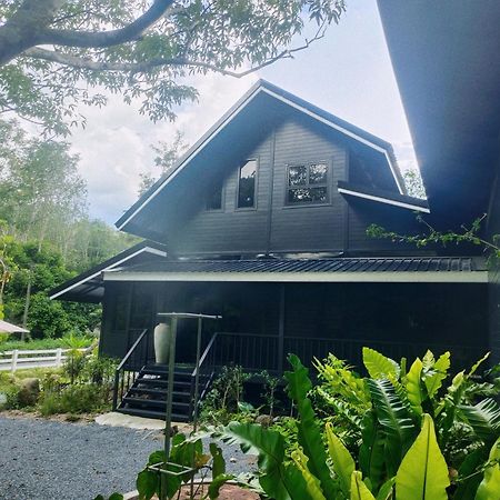 Bed and Breakfast The Creek Haus Landkreis Landkreis Lan Saka Exterior foto