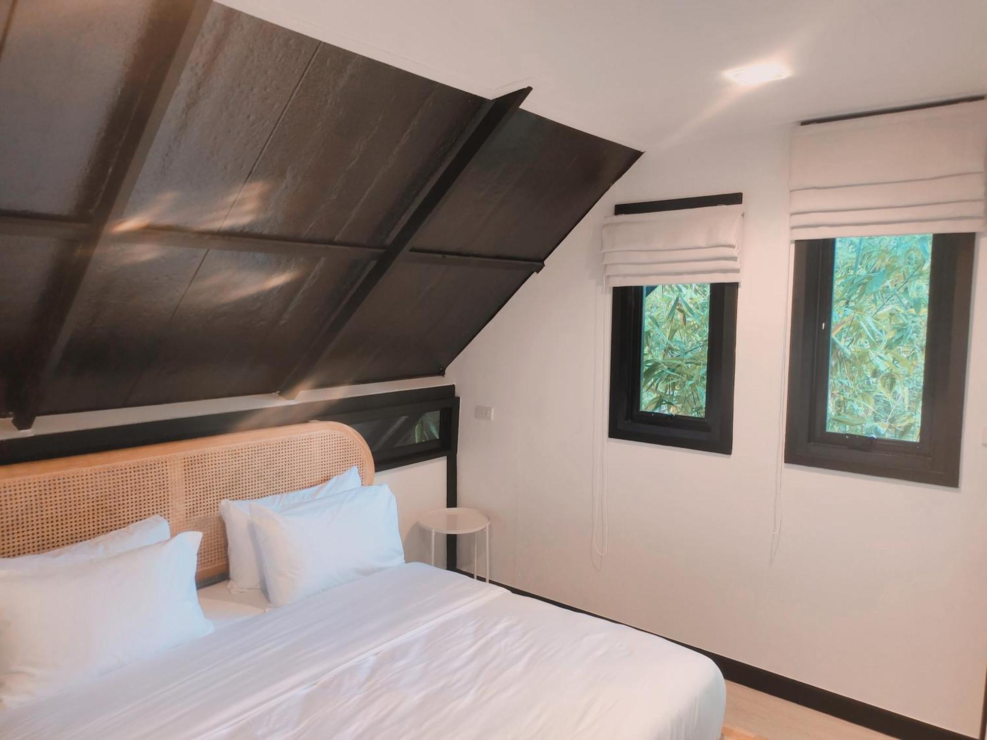 Bed and Breakfast The Creek Haus Landkreis Landkreis Lan Saka Exterior foto